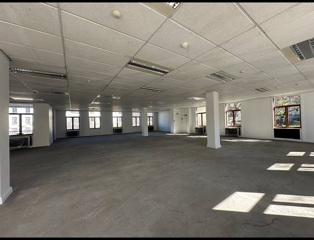684M² OFFICE TO LET IN SANDTON CENTRAL